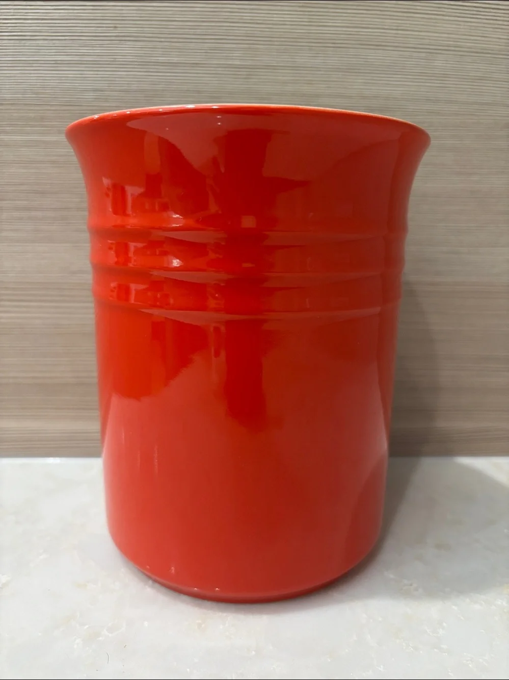 NWT Le Creuset carmin red orange Utensil crock (only)